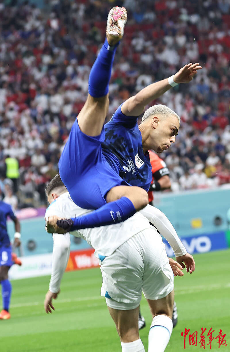 开云体育链接-关于精彩瞬间！球员表现大放异彩的信息