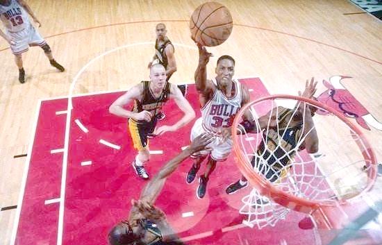 关于强者加冕：勇士对公牛的比赛备受瞩目的信息