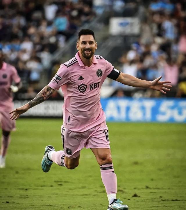 开云体育网页版入口-北美洲足球联赛开启新赛季，吸引关注的简单介绍