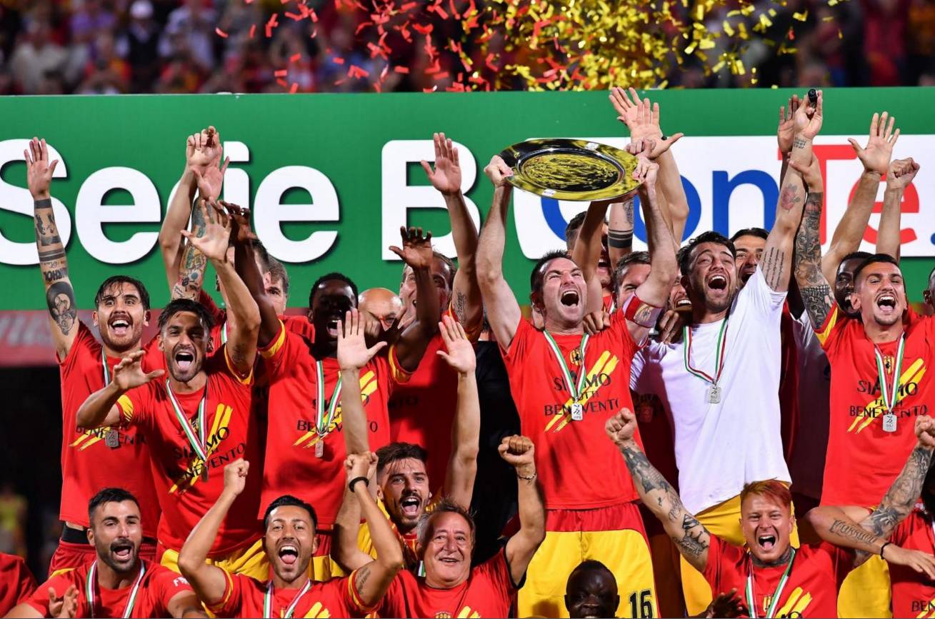 包含斯特拉斯堡全力以赴战胜巴斯蒂亚的词条 包含斯特拉斯堡全力以赴战胜巴斯蒂亚的词条