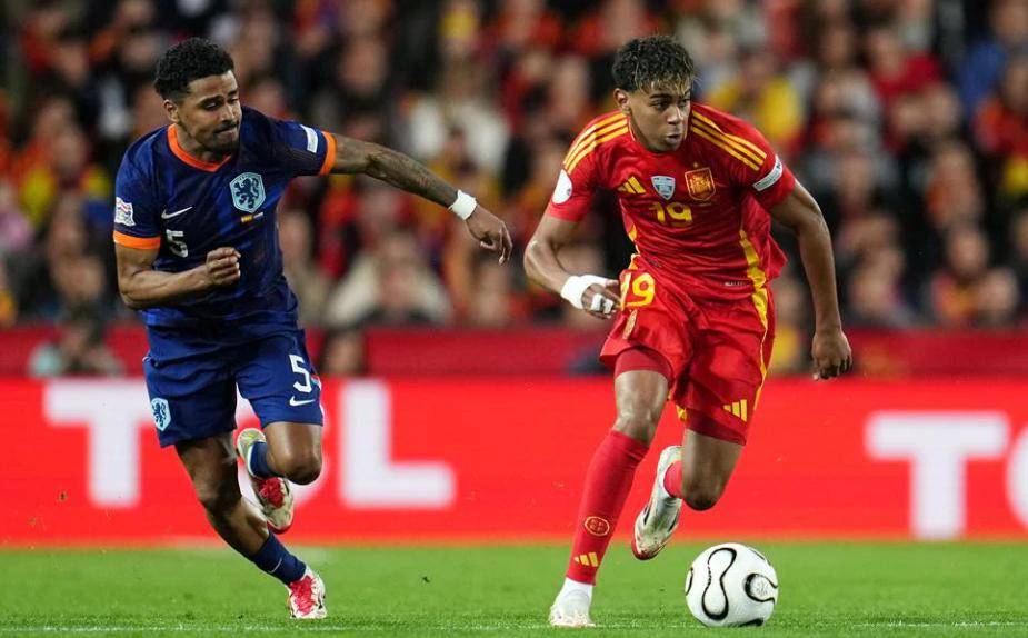 葡萄牙队小胜荷兰,依旧有望晋级下一轮 葡萄牙队小胜荷兰,依旧有望晋级下一轮