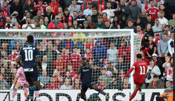 利物浦客胜曼联萨拉赫建功