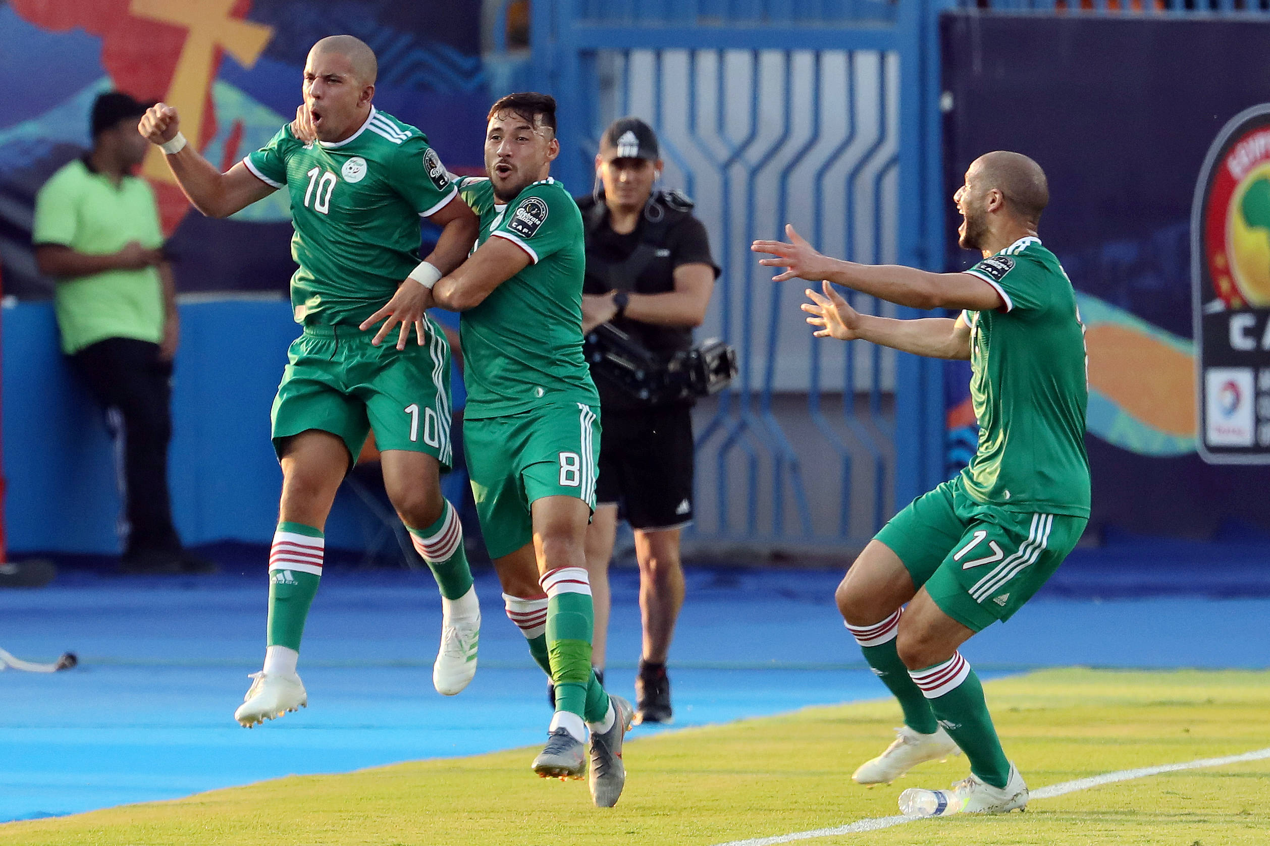 关于非洲强队夺得胜利，赛场上实力突显的信息