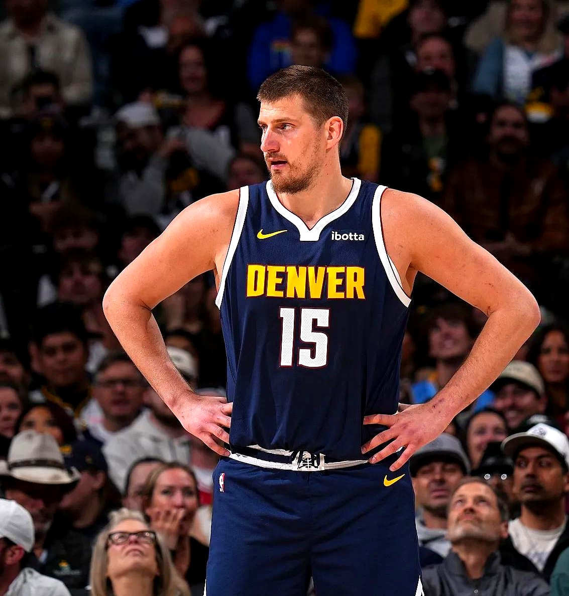 开云体育在线-掘金苦战获胜，约基奇一锅粥全干