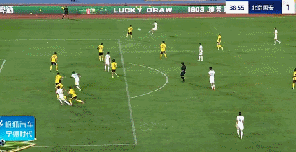 包含北京国安客场战胜河北华夏，稳固前四位置的词条